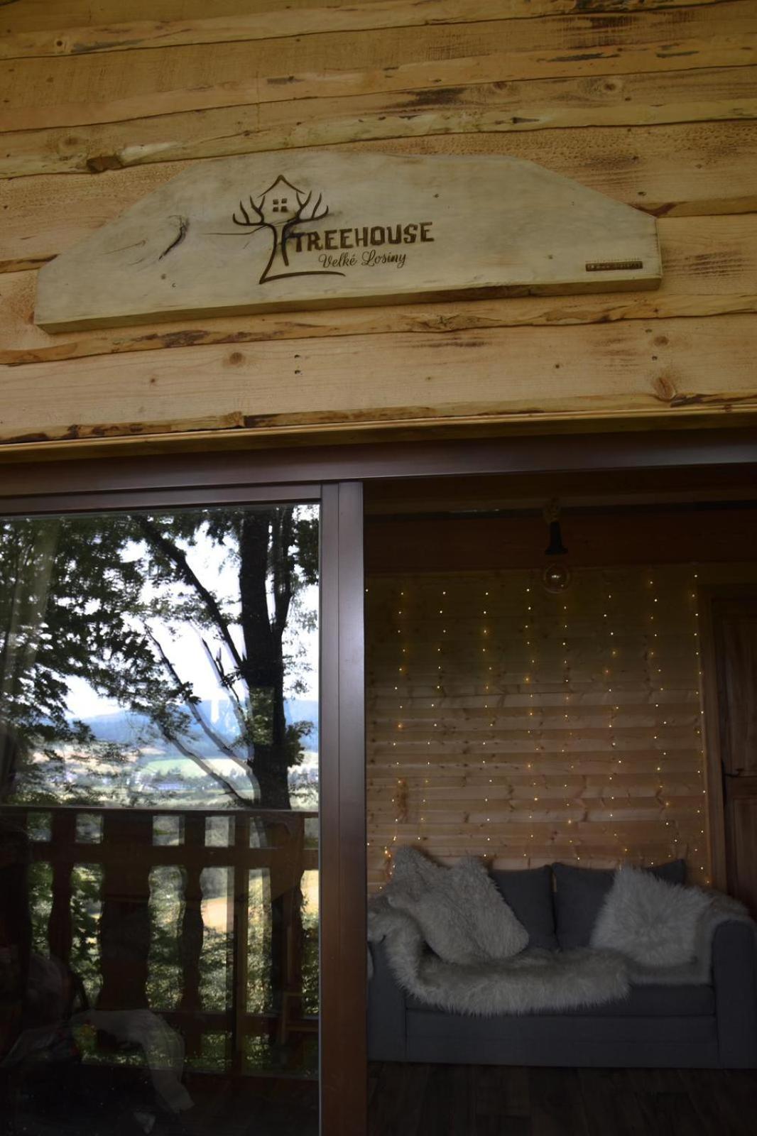 Treehouse Velké Losiny Buitenkant foto